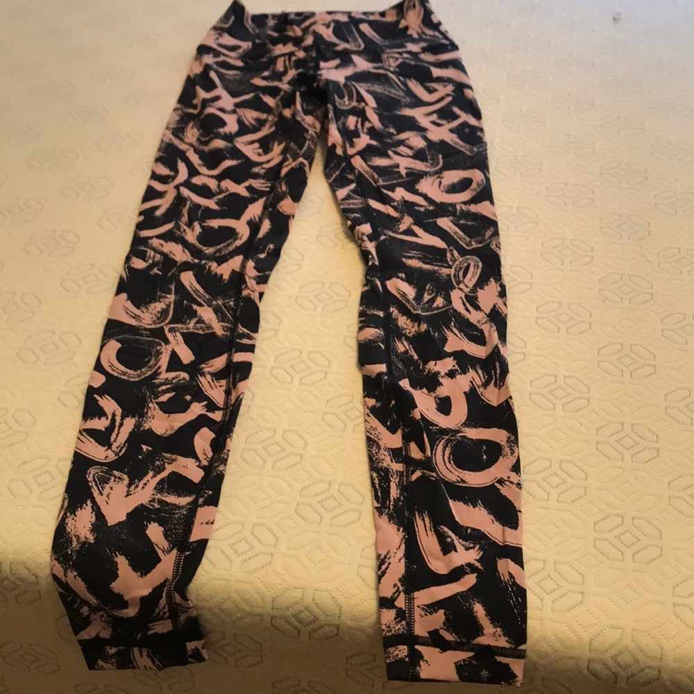 Lululemon “love” leggings